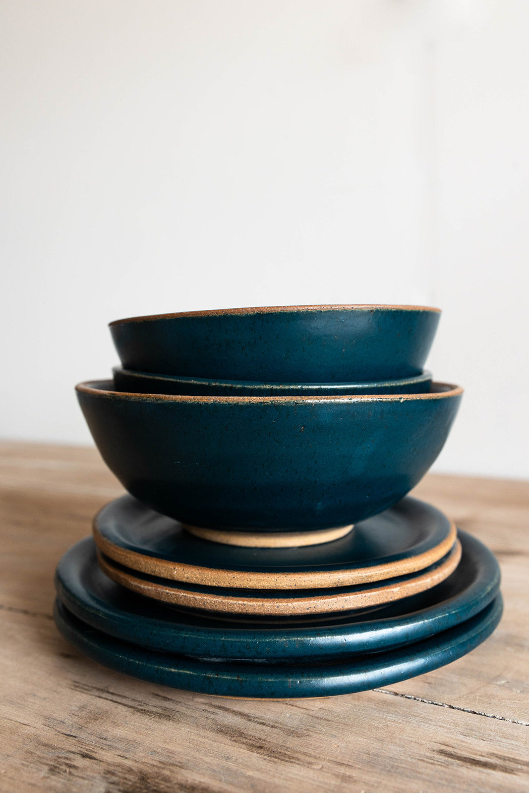 The Full Dinnerware Set - 8 place settings
