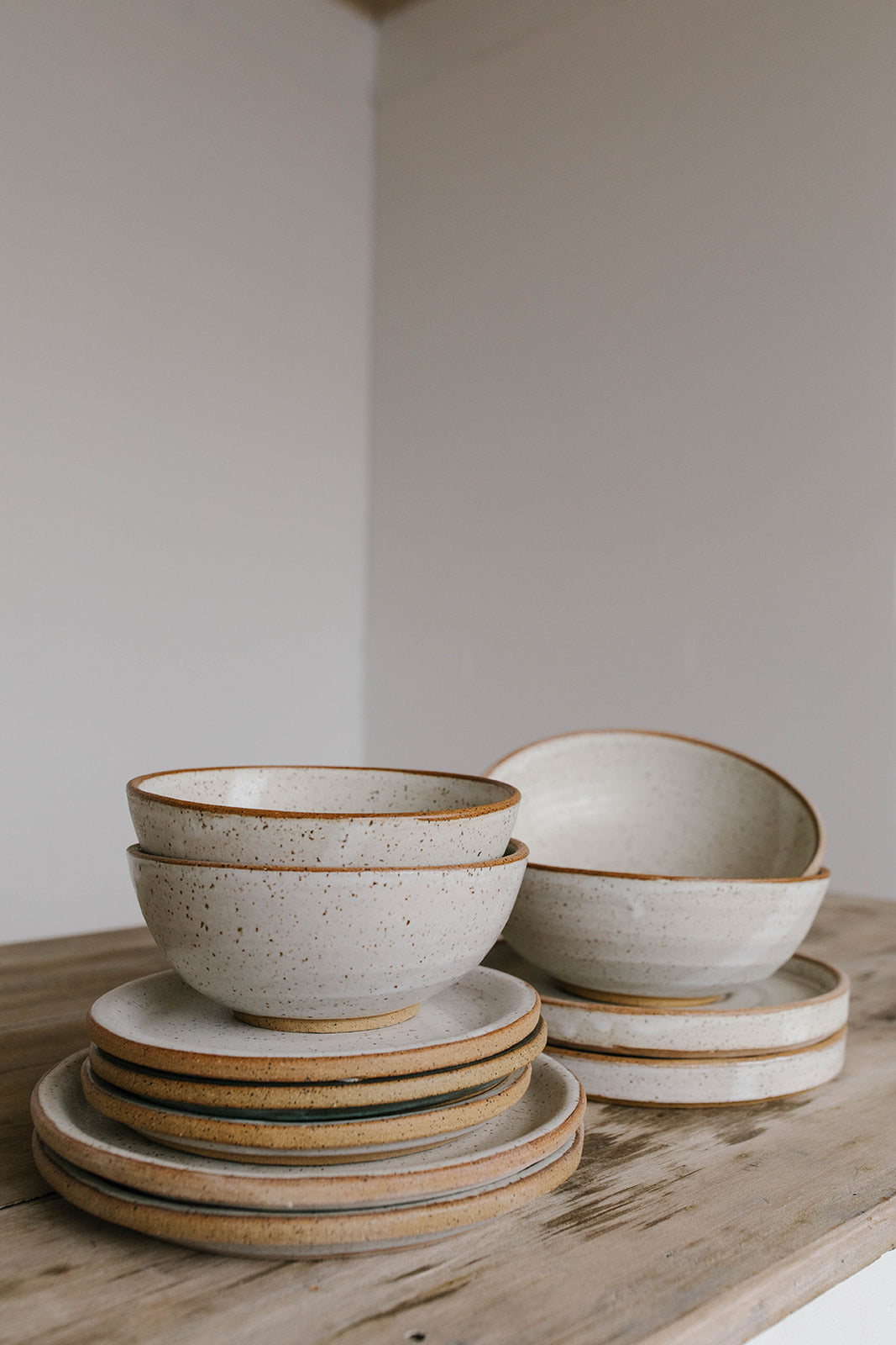 The Full Dinnerware Set - 8 place settings