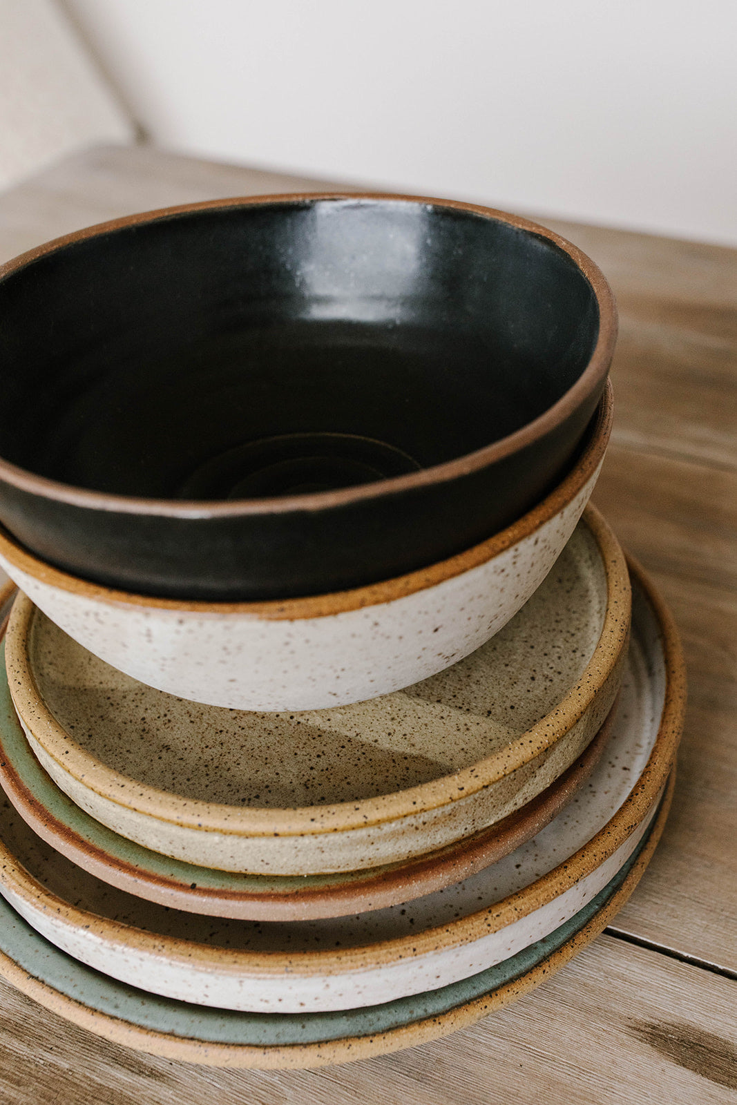The Full Dinnerware Set - 8 place settings
